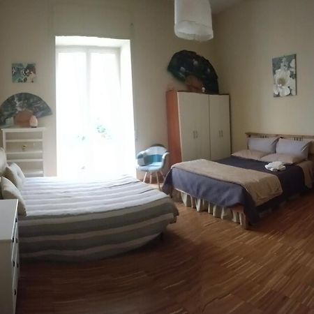 מלון נאפולי Casa Joss מראה חיצוני תמונה